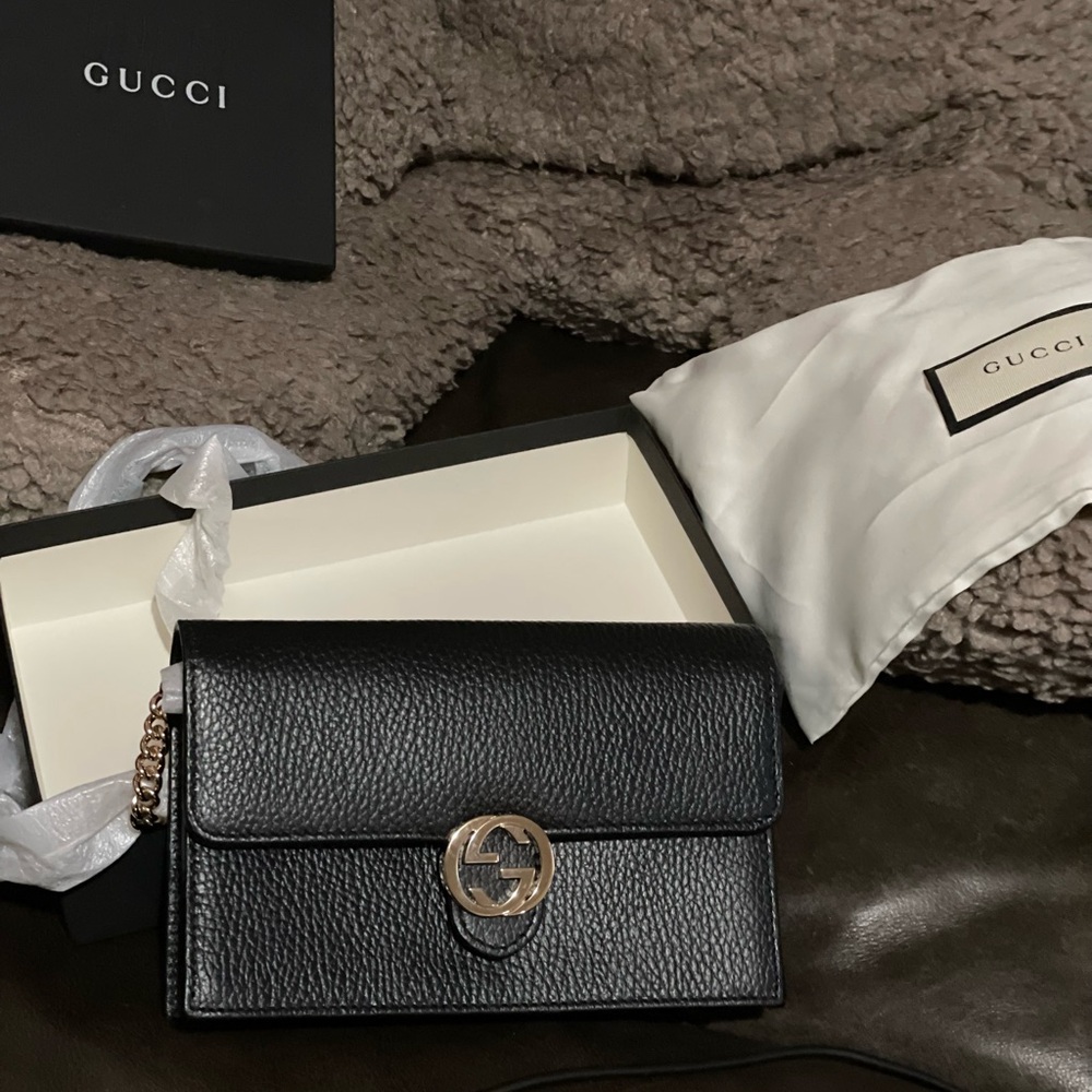 Authentic Wallet Purse by Gucci Silver hardware